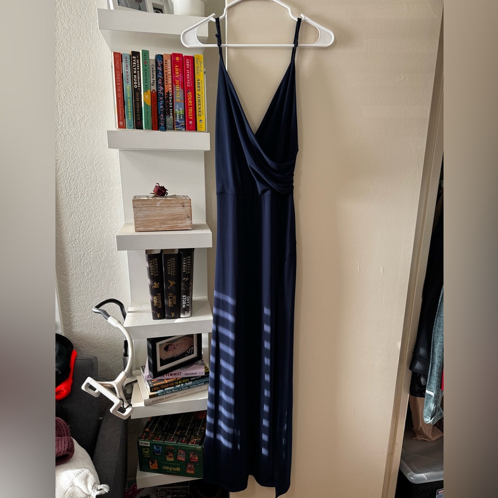 Elegant Navy Blue Maxi Dress